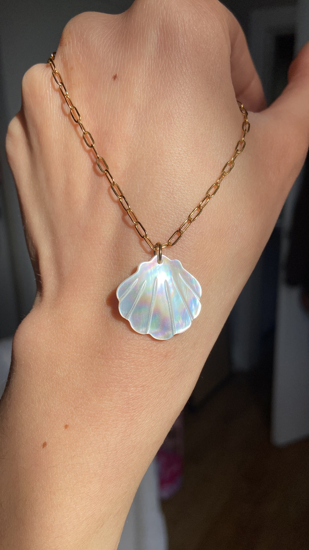 Mother of Pearl Summer Staple Necklace