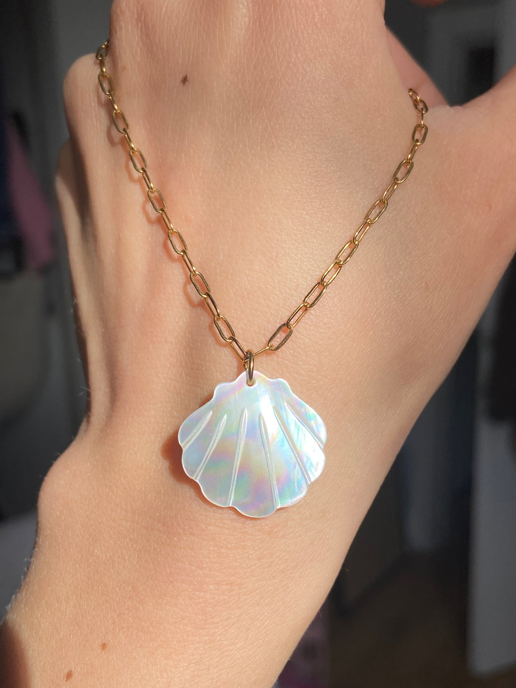 Mother of Pearl Summer Staple Necklace